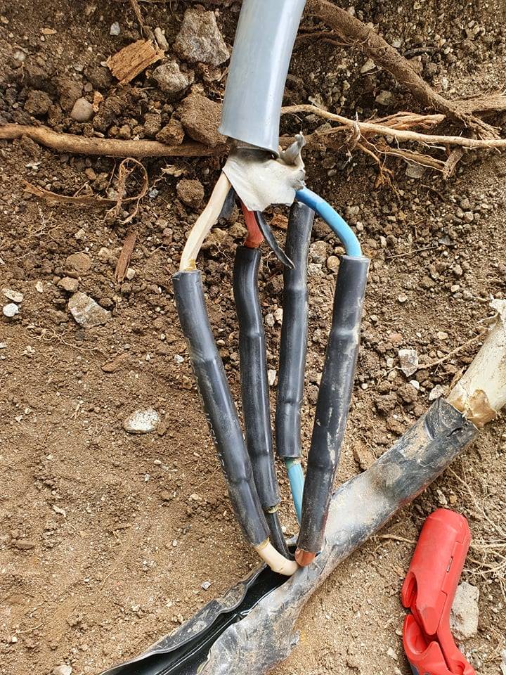 auktion følelse hellige Gravet hul i kabel pris - Hvad koster det at grave ledning over? »